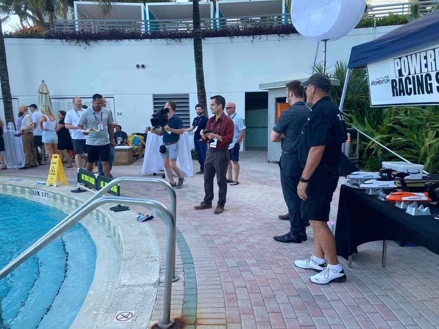 Nightspiker Glow Voleyball for your events